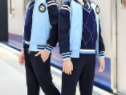 中小學學生有必要統一定制校服？